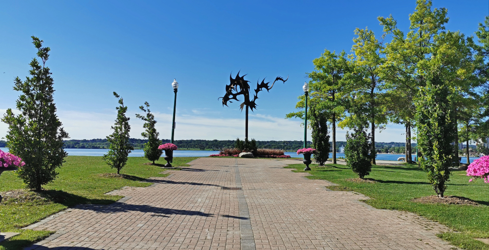 Barrie Ontario's lakeshore