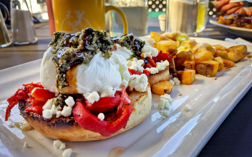 10+ Best Restaurants in Sault Ste Marie Ontario For a Taste of The Soo
