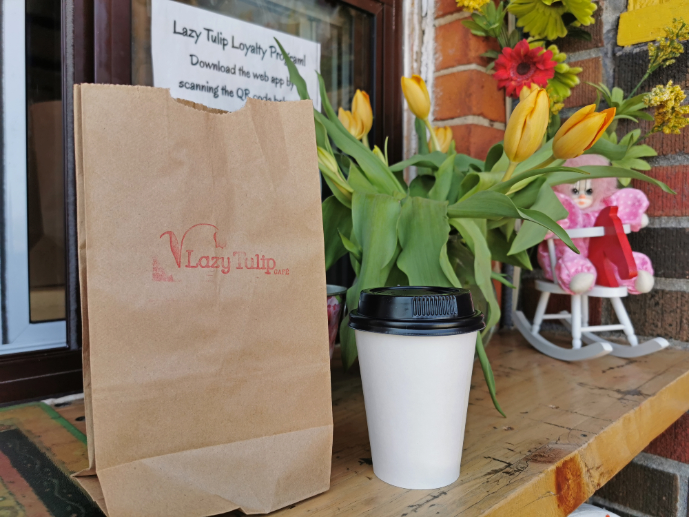 Lazy Tulip coffee shop in Barrie